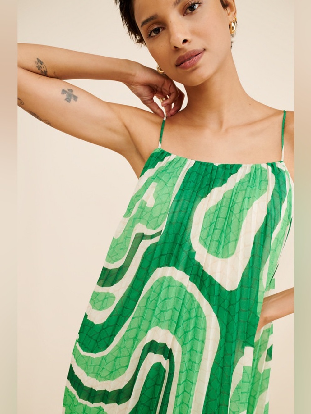 Farm Rio green pleated tropical boardwalk maxi dress